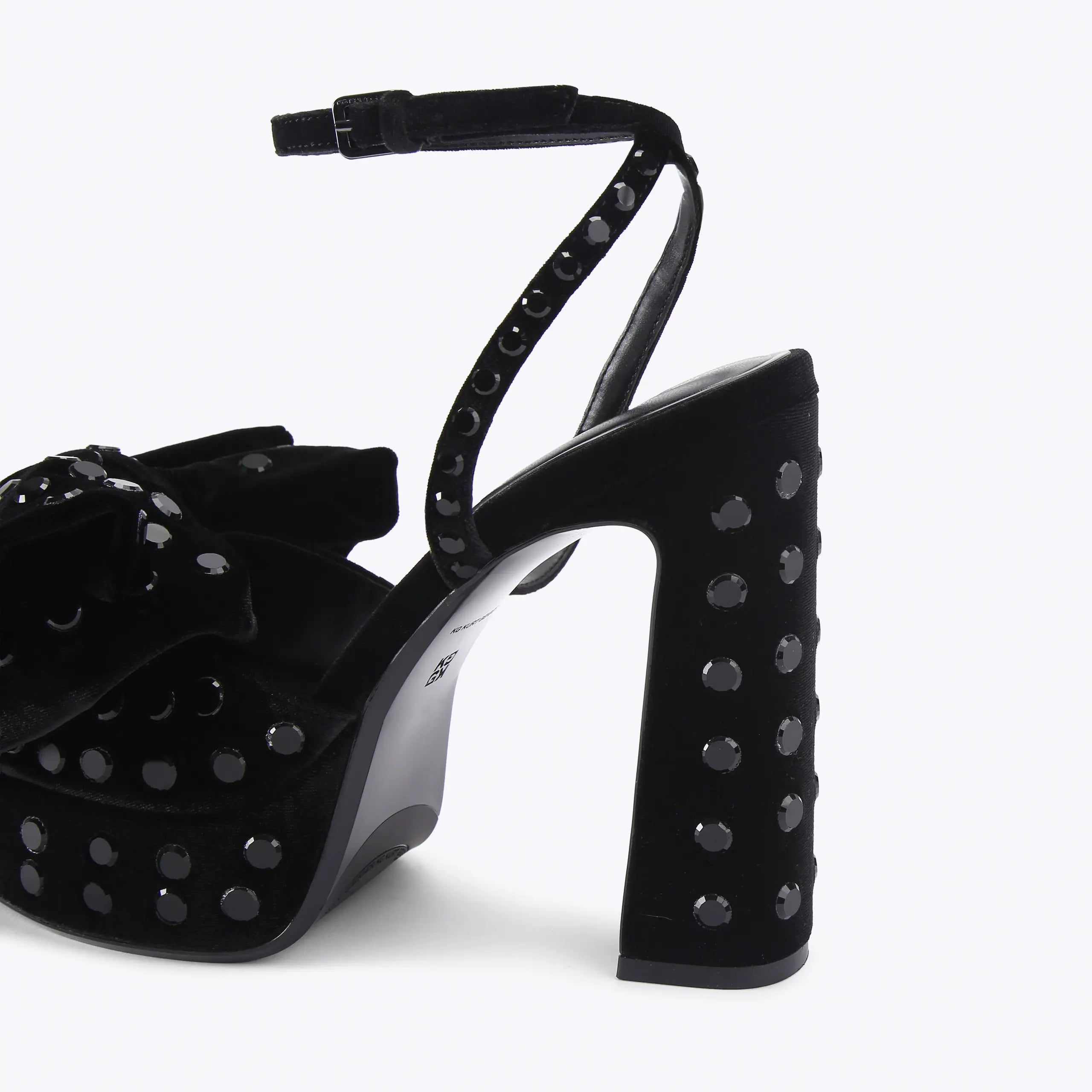 STYLE HEEL