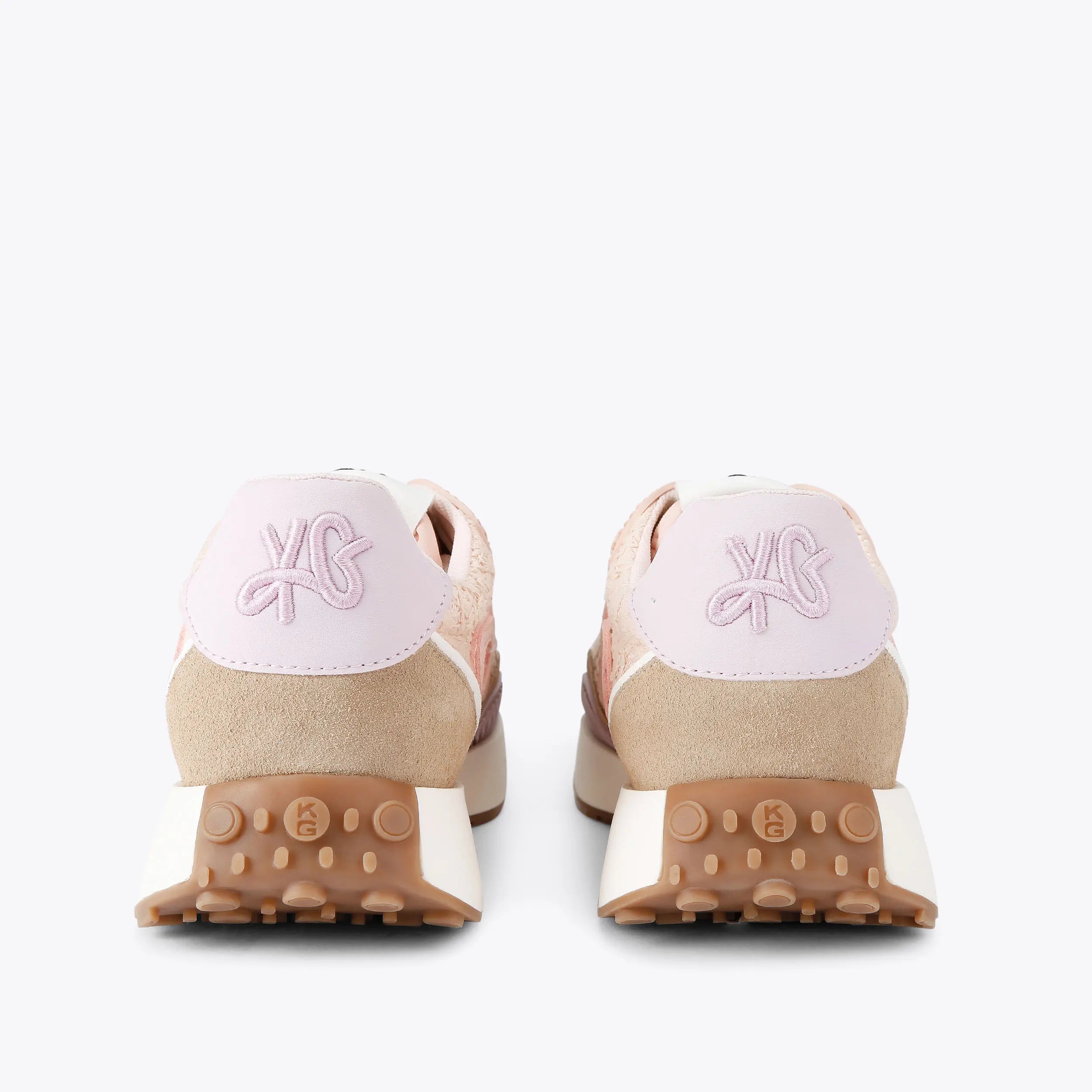 LETTIE SNEAKER