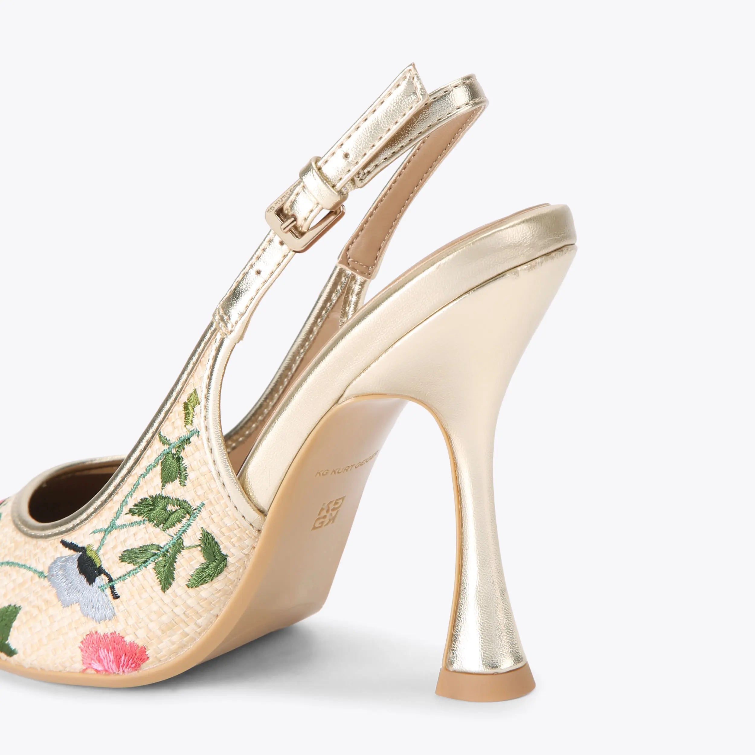 ARIA HEEL