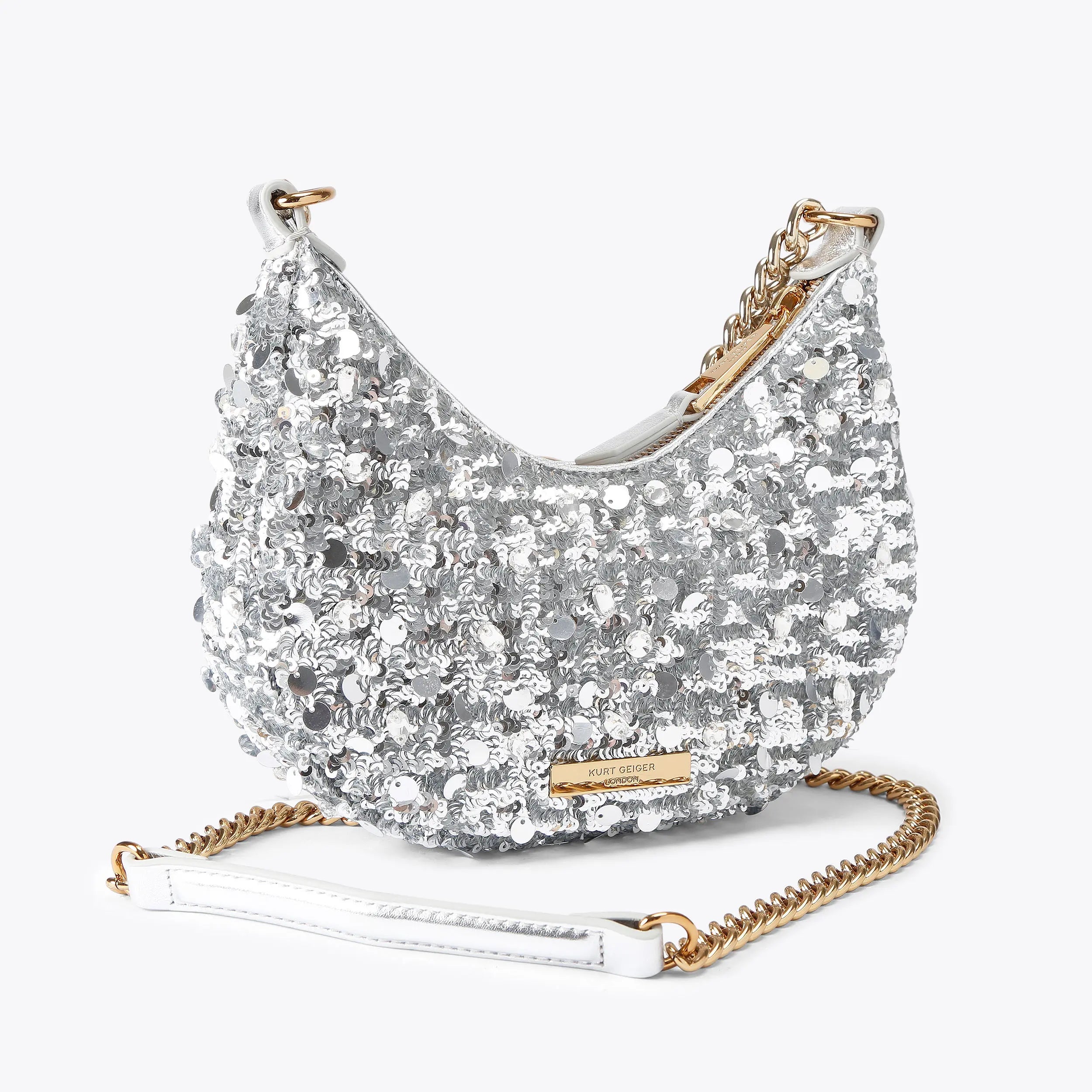SMALL CHELSEA CHAIN HOBO BAG